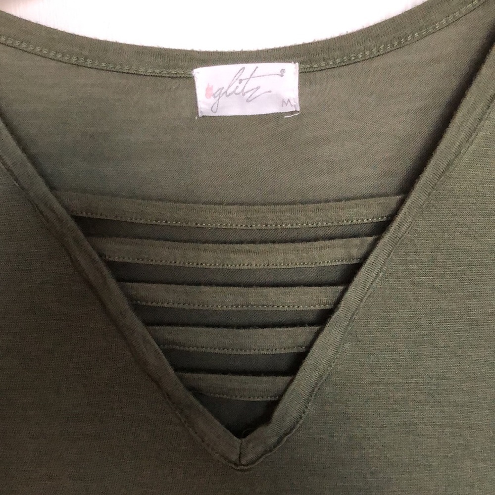 Green Long Sleeve. - Picture 2 of 6